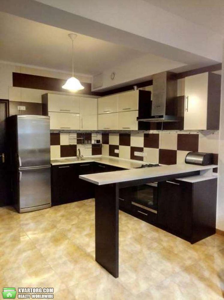 Rent out house. Киев,  Волховская — photo 3