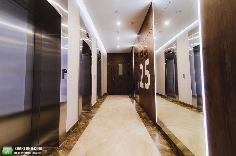 Sell 2-room apartment. Киев,  Никольско-Слободская — photo 3