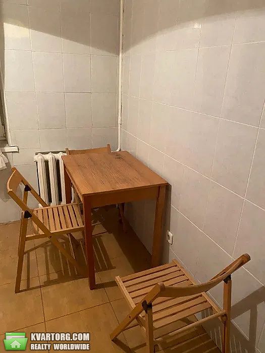 Sell 3-room apartment. Киев,  Карпинского — photo 5