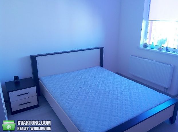 Rent out 1-room apartment. Киев,  Ломоносова — photo 1