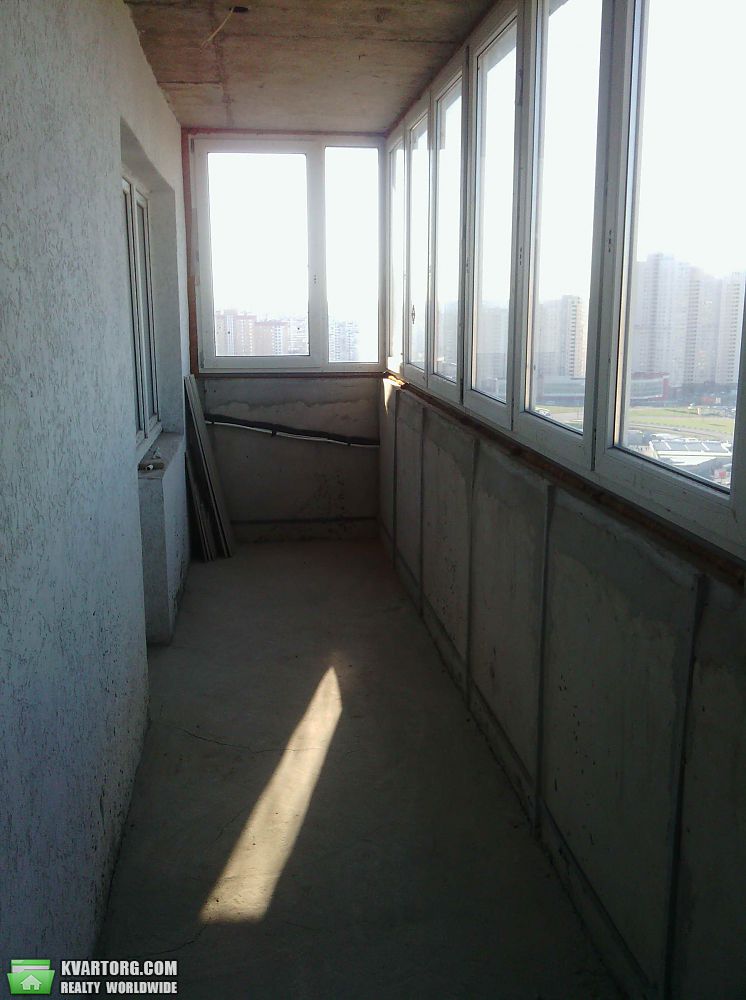 Sell 2-room apartment. Киев,  Срибнокильская — photo 10