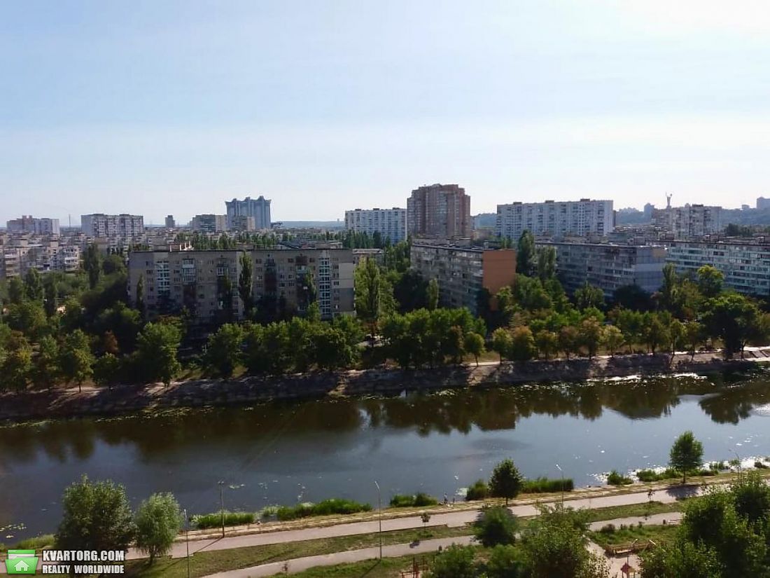 Rent out 4-room apartment. Киев,  Туманяна — photo 10