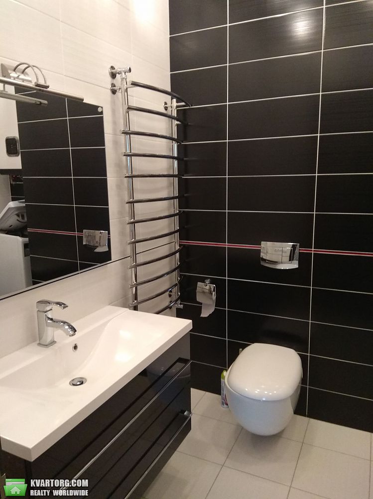 Rent out 2-room apartment. Киев,  Кольцова бул — photo 6