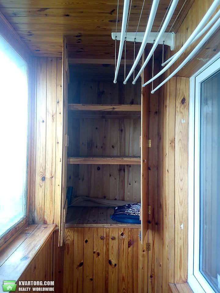 Rent out 2-room apartment. Киев, Энтузиастов ул. — photo 8