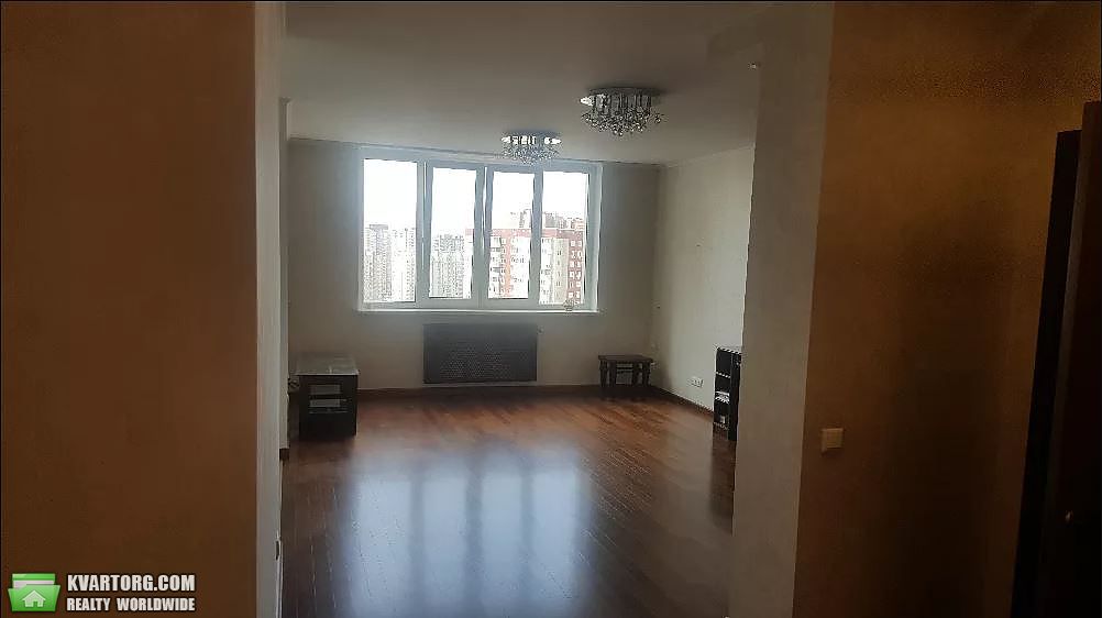 Sell 3-room apartment. Киев,  Срибнокильская — photo 4
