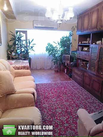 Rent out 3-room apartment. Киев,  Димитрова — photo 2