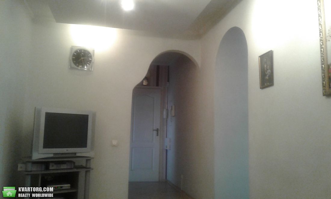 Sell 4-room apartment. Киев,  Хмельницкая — photo 3