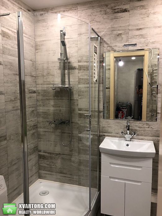 Rent out 1-room apartment. Киев,  Крушельницкой — photo 4