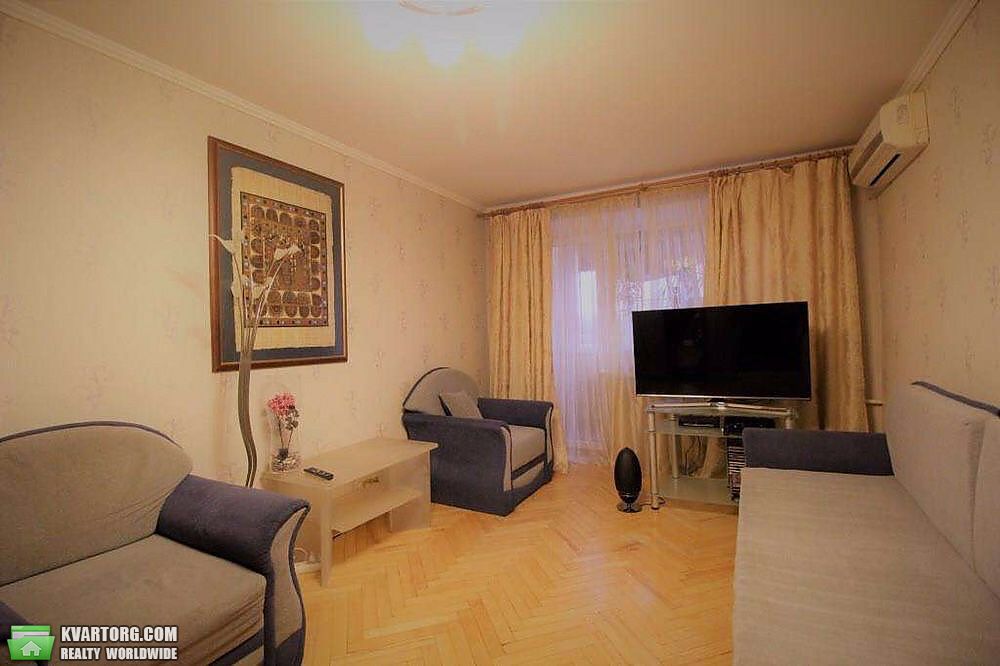 Sell 2-room apartment. Киев,  Огородная — photo 3