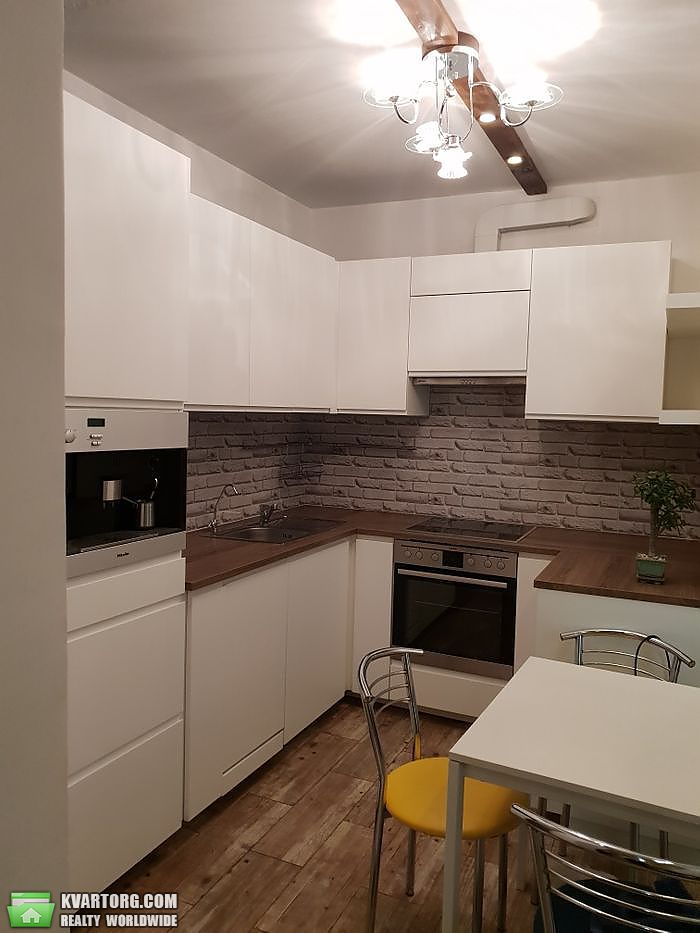 Sell 2-room apartment. Киев, пр. Лобановского — photo 1