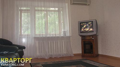 Rent out 2-room apartment. Киев,  Барбюса — photo 3