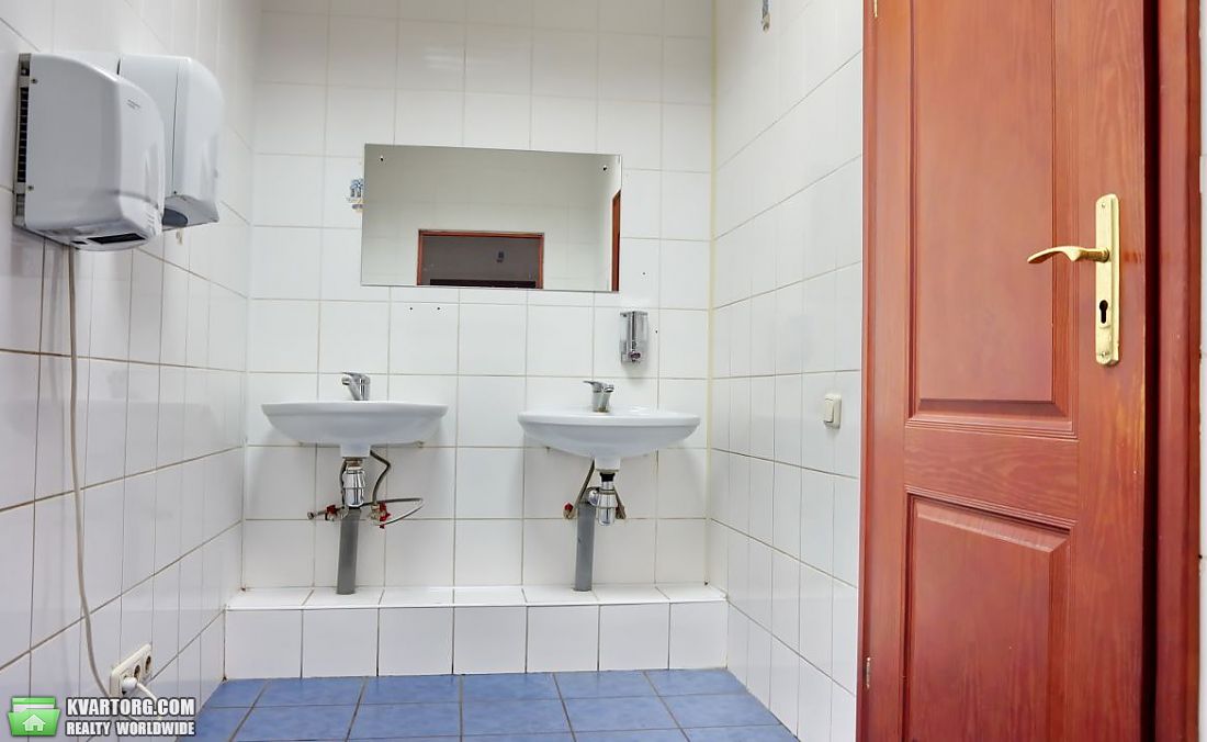 Sell office. Киев, Вацлава Гавела — photo 6