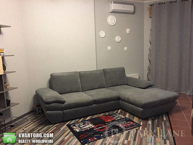 Sell 2-room apartment. Киев, Щорса — photo 3