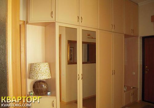 Rent out 2-room apartment. Киев,  Щорса — photo 10