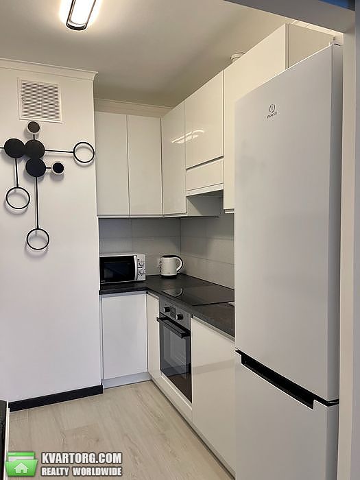 Rent out 2-room apartment. Киев, Сверстюка — photo 4