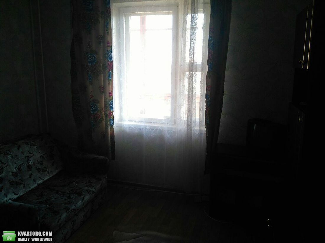 Rent out 2-room apartment. Киев,  Сабурова — photo 8