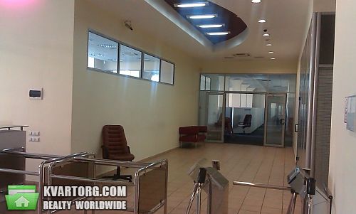 Rent out office. Киев, Стадионная — photo 5