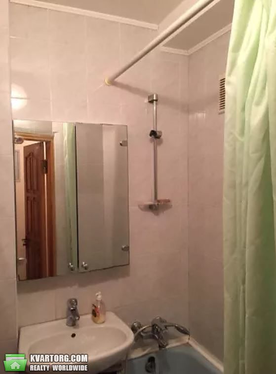 Rent out 2-room apartment. Киев,  Нежинская — photo 9
