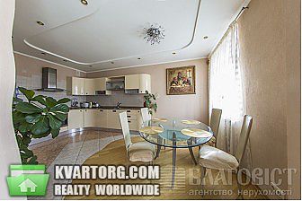Sell 4-room apartment. Киев,  Богдана Хмельницкого — photo 3