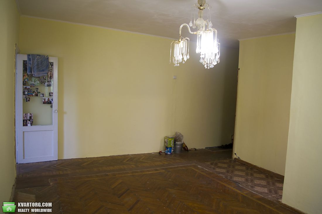 Sell 2-room apartment. Киев, Фрунзенское шоссе — photo 5