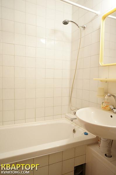 Rent out 2-room apartment. Киев, Мостицкая — photo 6