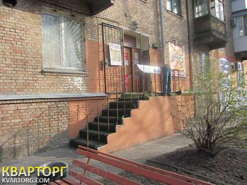 Rent out shop. Киев, Кривоноса Максима — photo 1