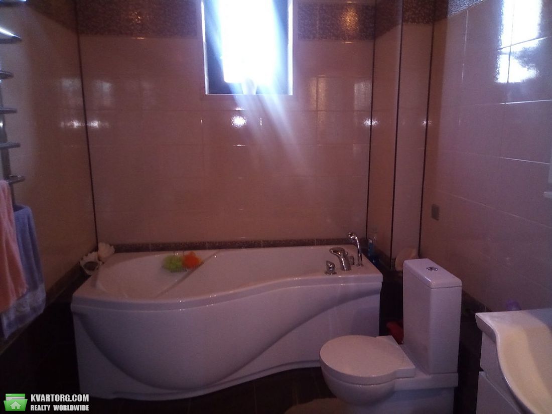 Sell house. Киев,  Довбуша — photo 9