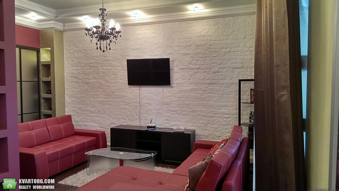 Rent out 2-room apartment. Киев,  Артема — photo 1