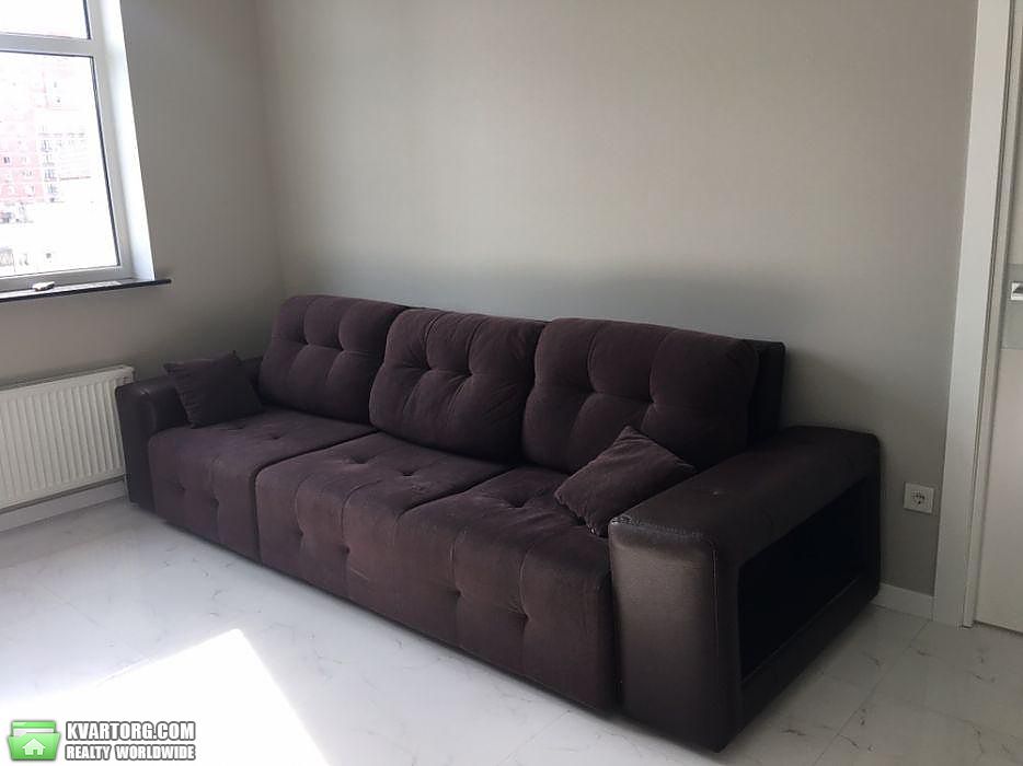 Rent out 2-room apartment. Киев,  Барбюса — photo 1