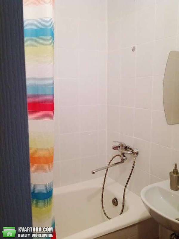 Rent out 3-room apartment. Киев,  Антоновича — photo 3