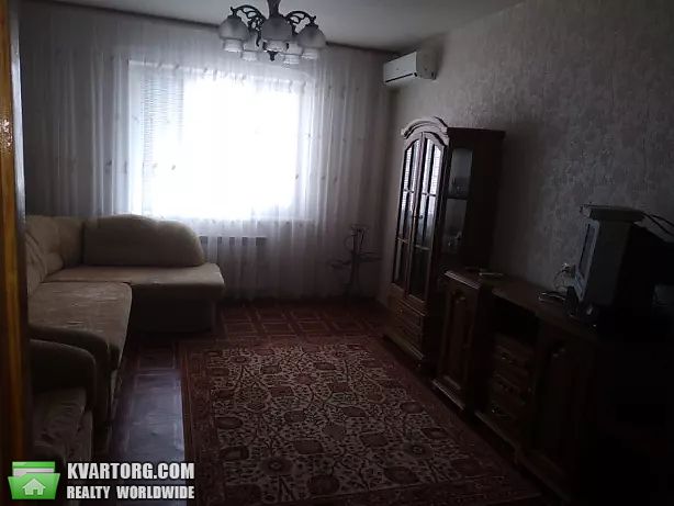 Rent out 2-room apartment. Киев, Крушельницкой — photo 4