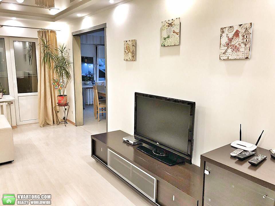 Sell 3-room apartment. Киев, Урловская — photo 2