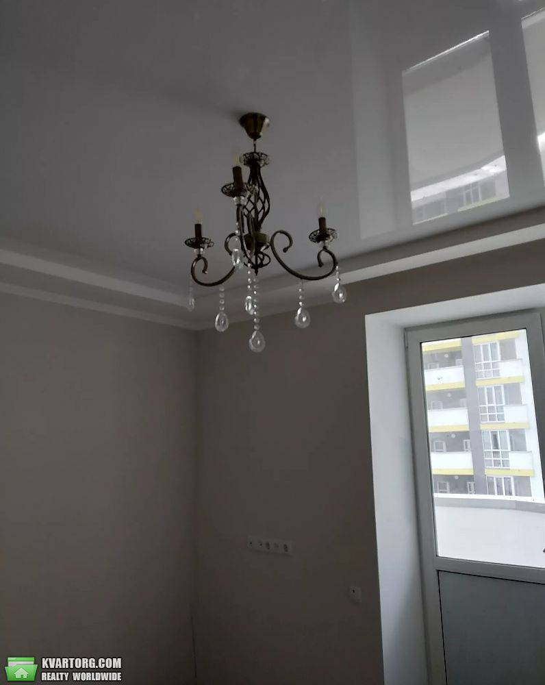 Rent out 1-room apartment. Киев,  Харьковское шоссе — photo 2