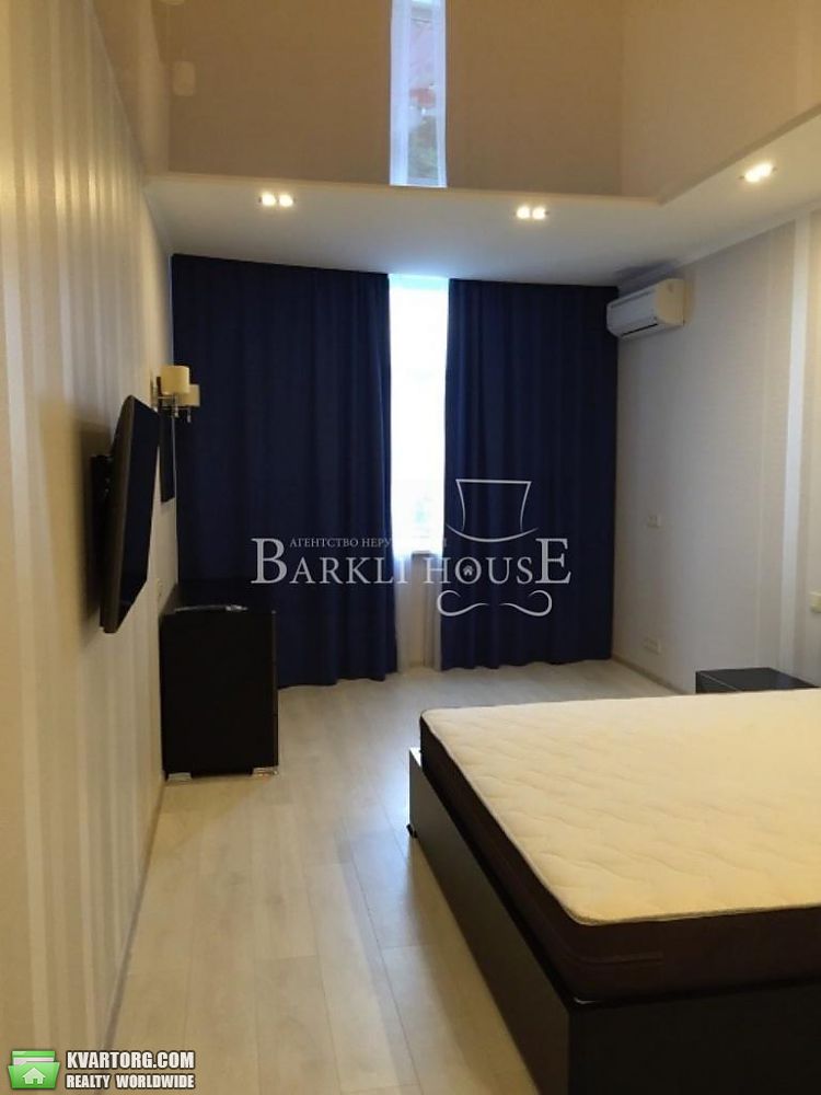 Rent out 3-room apartment. Киев,  Глубочицкая — photo 8