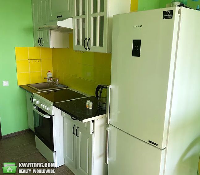 Rent out 1-room apartment. Киев,  Кондратюка — photo 1
