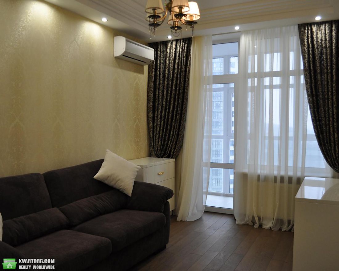 Rent out 3-room apartment. Киев,  Драгомирова — photo 6