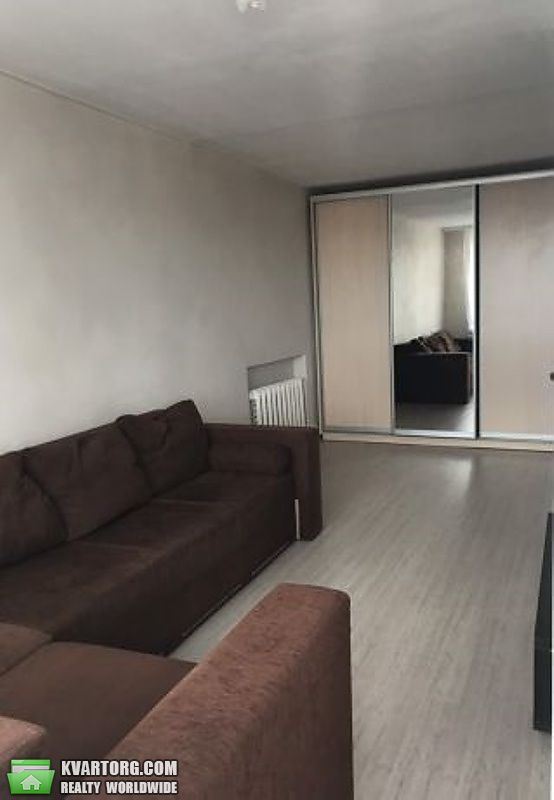 Sell 1-room apartment. Киев,  Березняковская — photo 2