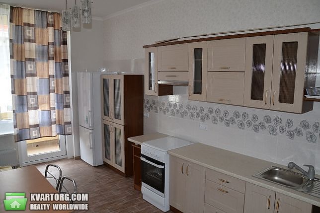 Rent out 1-room apartment. Киев,  Ломоносова — photo 1