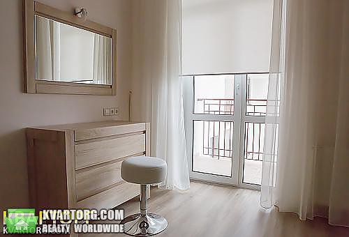 Rent out 4-room apartment. Киев, Щекавицька — photo 2