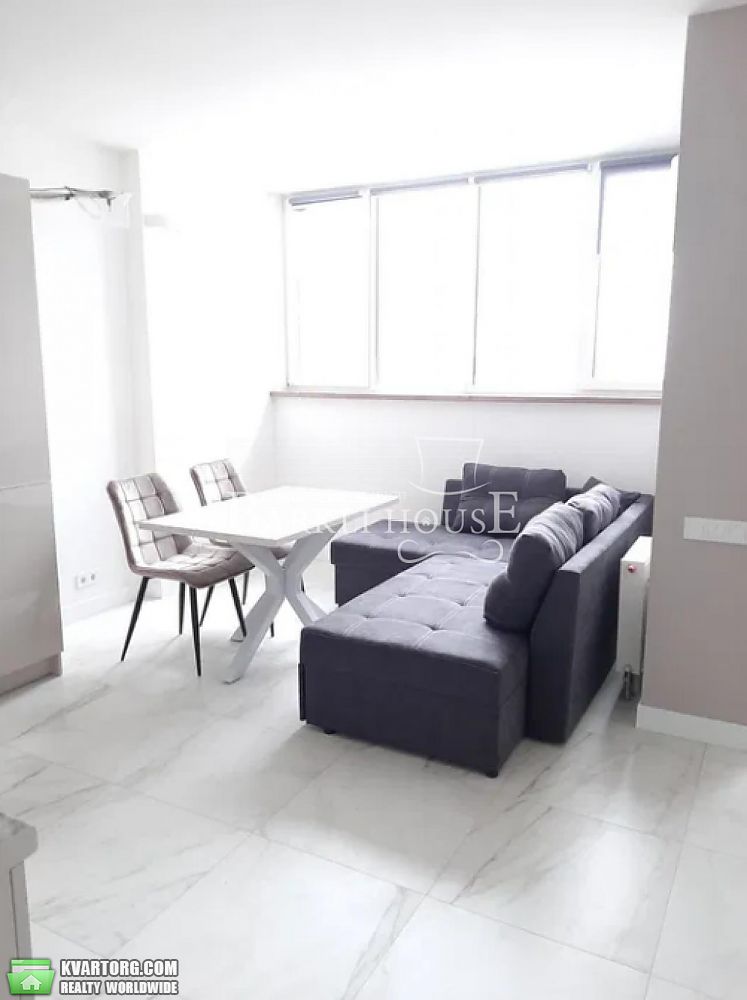 Rent out 2-room apartment. Киев,  Победы пр — photo 3