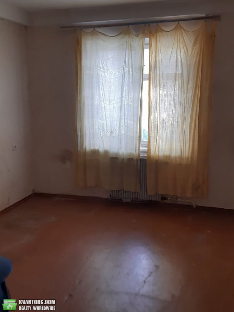 Sell 3-room apartment. Киев,  Богатырская — photo 1