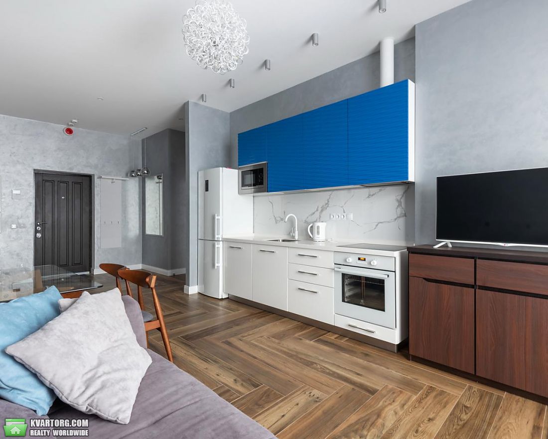Rent out 2-room apartment. Киев,  Саперное поле — photo 4
