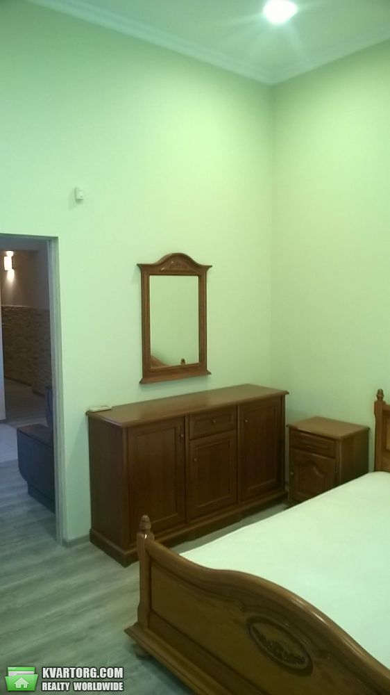 Rent out 2-room apartment. Киев, Шота Руставелли — photo 5
