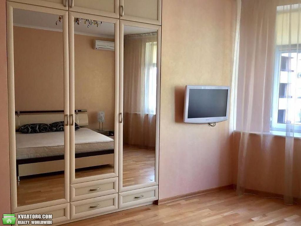 Rent out 3-room apartment. Киев,  Старонаводницкая — photo 5