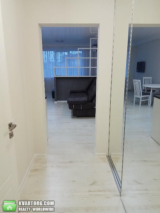 Rent out 1-room apartment. Киев, Дмитрия Луценко — photo 4