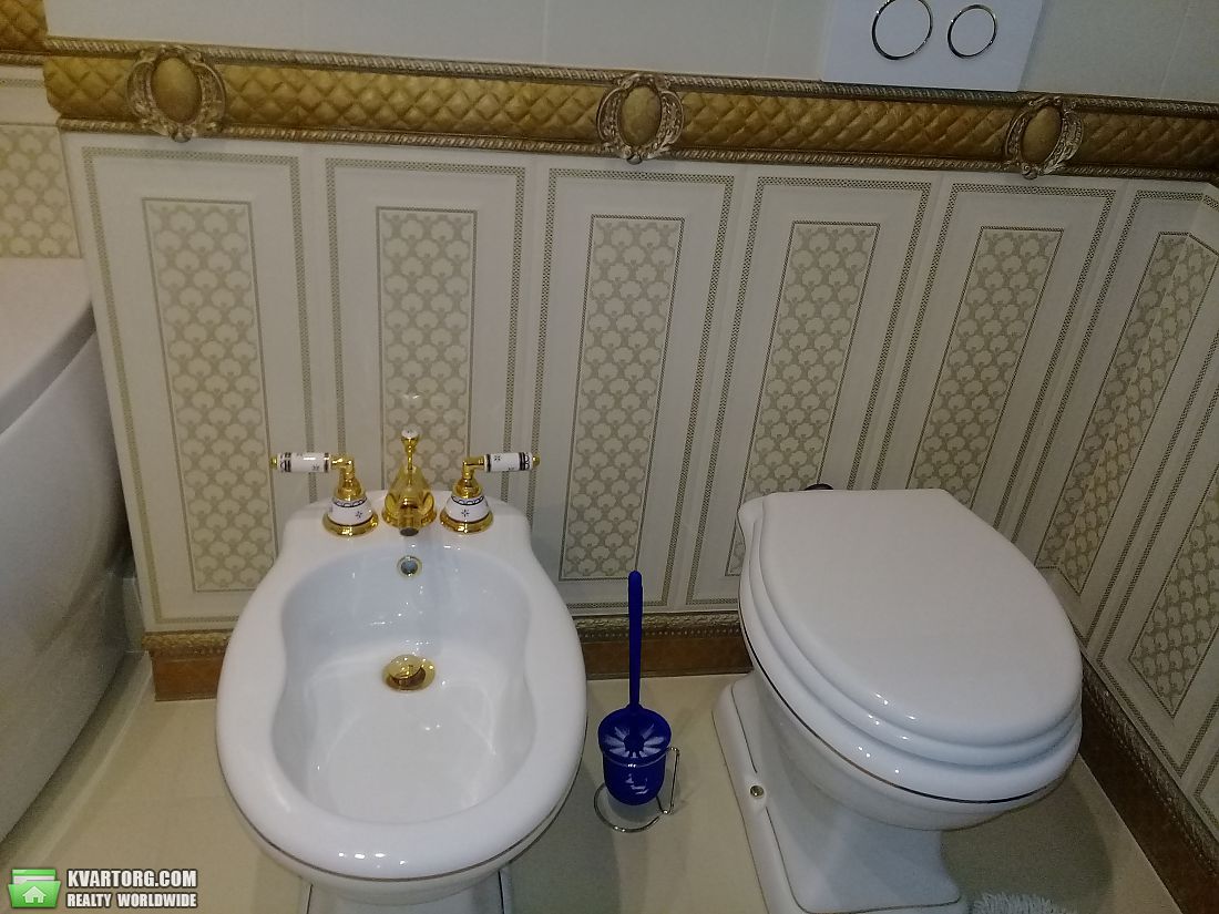 Rent out 3-room apartment. Киев, Ирпенская — photo 5