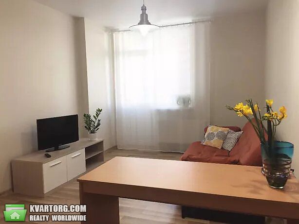 Rent out 2-room apartment. Киев, Ломоносова — photo 2