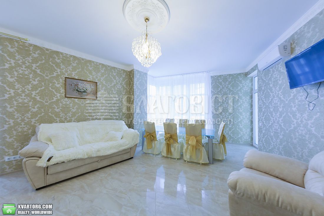Rent out 3-room apartment. Киев,  Филатова — photo 6