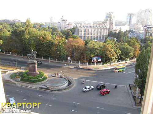 Rent out 1-room apartment. Киев, Тараса Шевчекно — photo 1