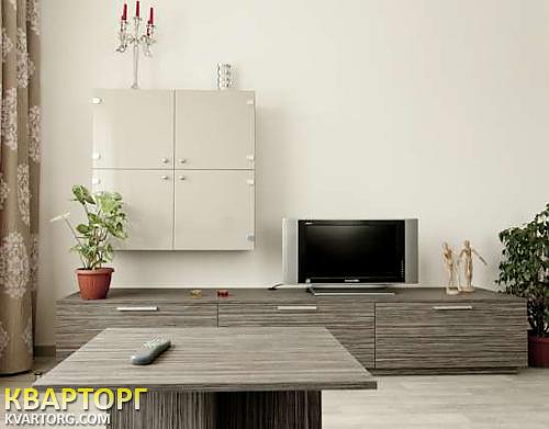 Rent out 3-room apartment. Киев, Русановские сады — photo 2